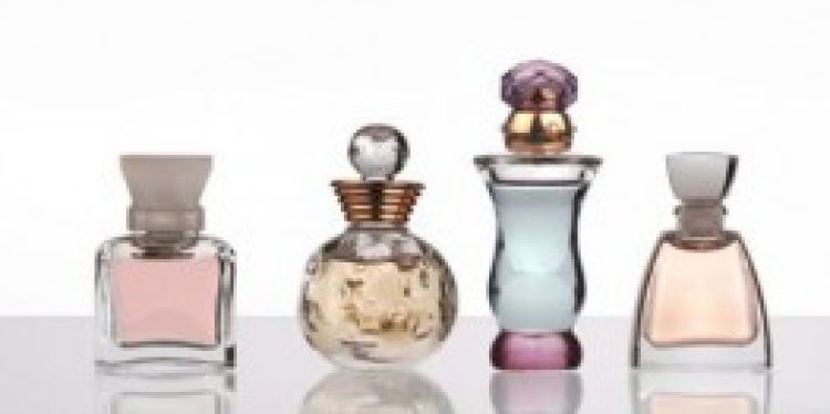 Cum aplicam elegant parfumul