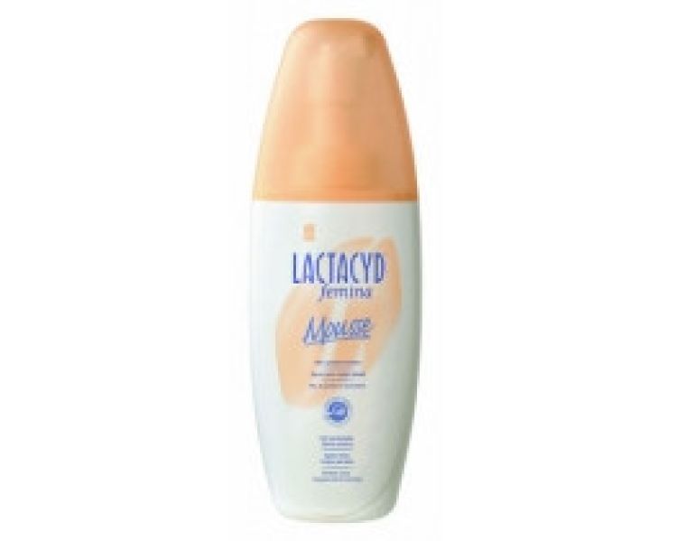 Ingrijire intima cu noul Lactacyd Femina Mousse