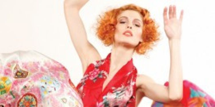 Designeri romani de haine, bijuterii si accesorii vintage la V for Vintage