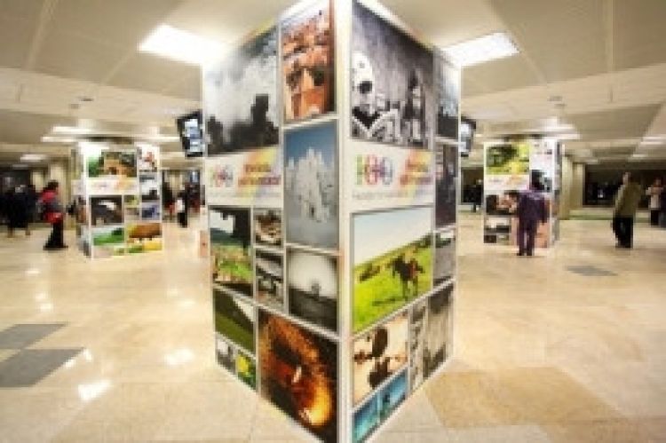 Expozitie de fotografie 'Romania, esti frumoasa!'
