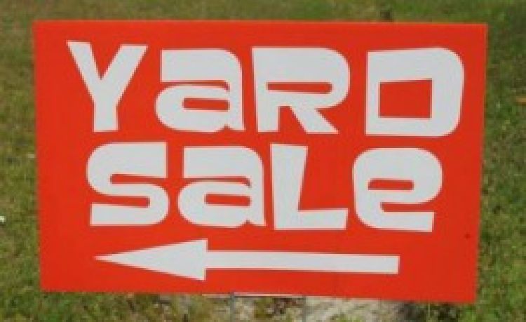 Hai la cel mai eco responsabil targ din oras!  YARD SALE de ianuarie 2014