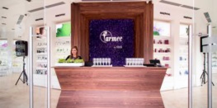 Farmec lanseaza Centru de Frumuseste si Muzeul Farmec